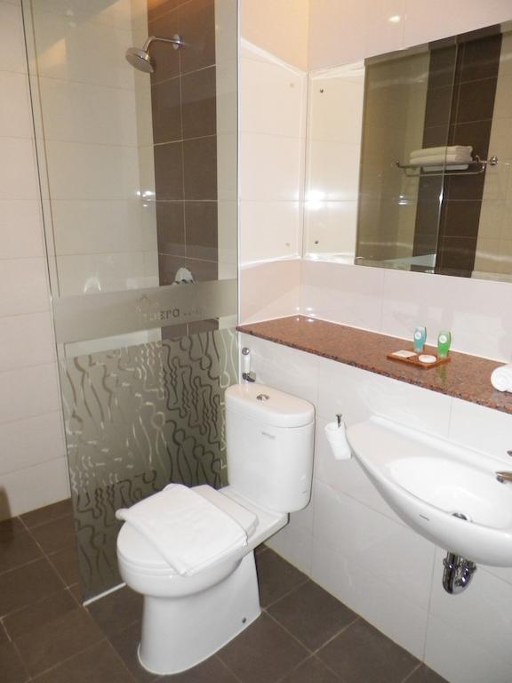 Hotel Tibera Taman Cibeunying Bandung Oda fotoğraf