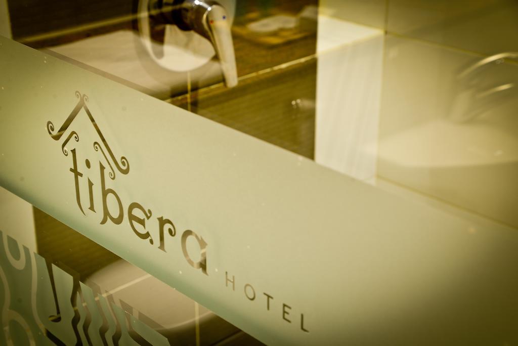 Hotel Tibera Taman Cibeunying Bandung Dış mekan fotoğraf