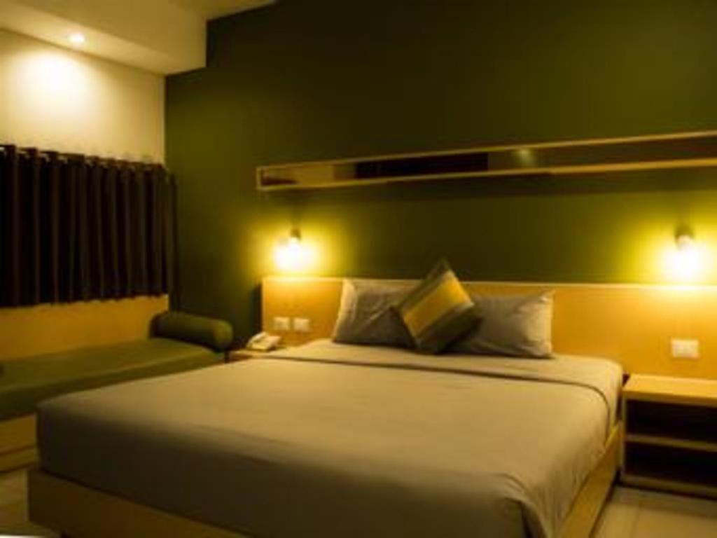 Hotel Tibera Taman Cibeunying Bandung Dış mekan fotoğraf