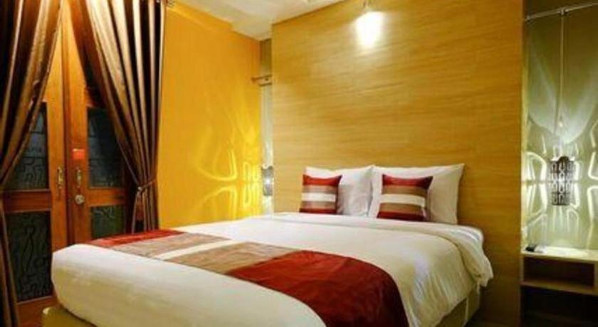 Hotel Tibera Taman Cibeunying Bandung Dış mekan fotoğraf